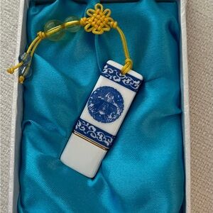 Chinese blue and white porcelain USB